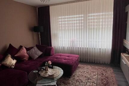 Großzügige, helle 3-Zi. mobilierte Wohnung mit Essbereich, Balkon 3 zimmer