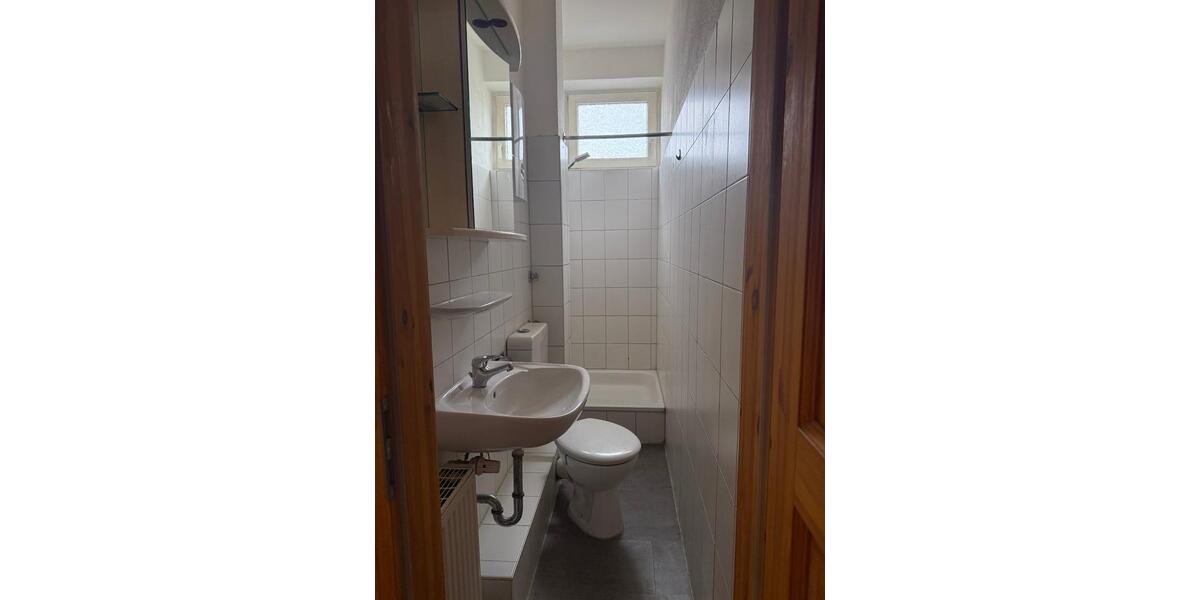 Etagenwohnung Braunschweig Lehndorf-Watenbüttel - 3 Zimmer, 60 m&sup2;, 500&euro; | Angebot:26426429