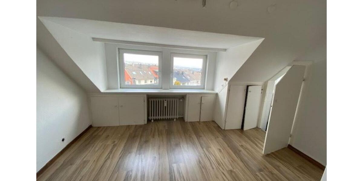Dachgeschoßwohnung Wuppertal Lichtenplatz - 4 Zimmer, 70 m&sup2;, 510&euro; | Angebot:24715810