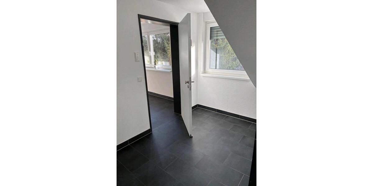 Einfamilienhaus Dortmund Hombruch - 2 Zimmer, 95 m&sup2;, 1.075&euro; | Angebot:25612910