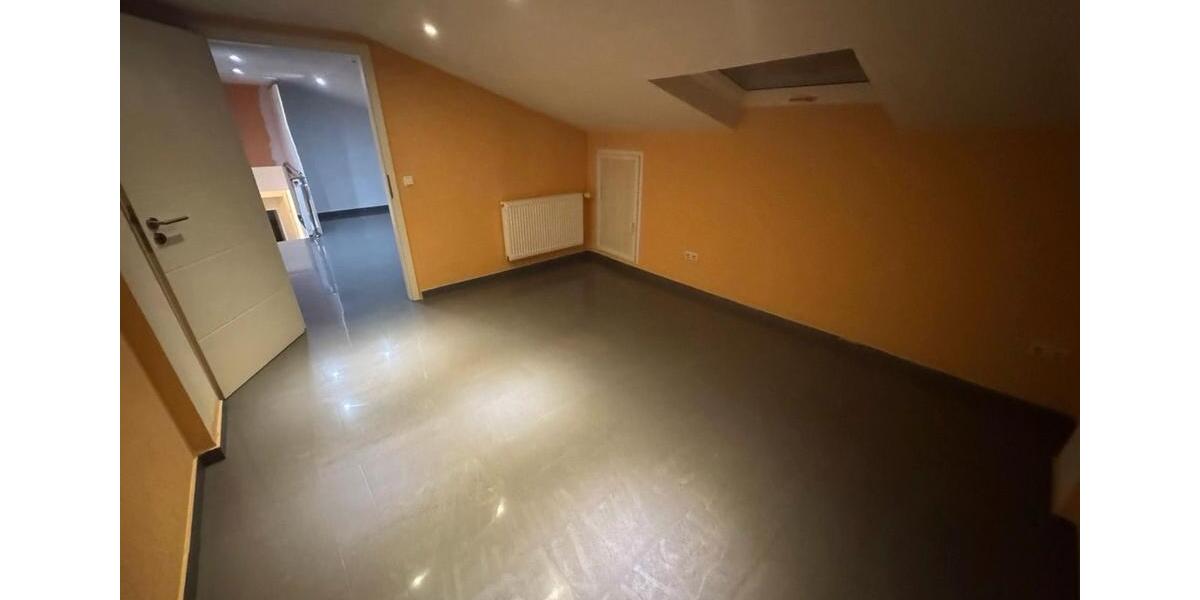 Etagenwohnung Völklingen - 3 Zimmer, 80 m&sup2;, 600&euro; | Angebot:26532842