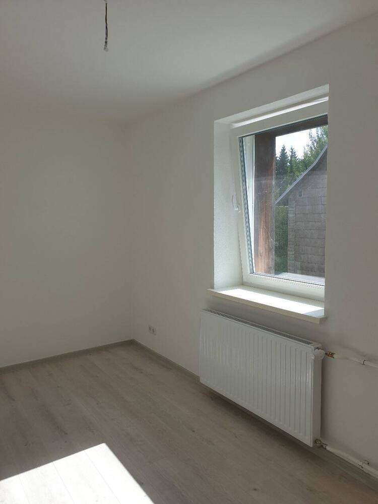 Erstbezug! Kernsanierte, moderne Wohnung im Grünen