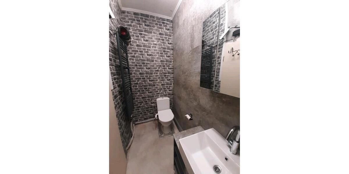 Zimmer in WG Wohnung in Celle, 20 min. bis Hannover, Lüneburg 4 zimmer