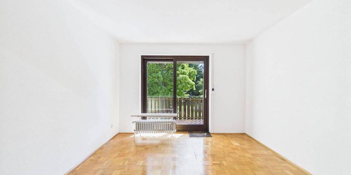 Etagenwohnung Ebersberg - 3 Zimmer, 98 m&sup2;, 1.500&euro; | Angebot:26687087