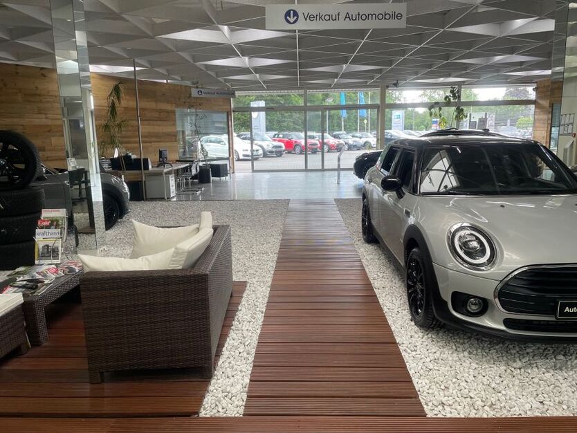 Moderne Bürofächen & Ausstellungsfläche Autohaus Gewerbepark in TOP Lage Dieburg
