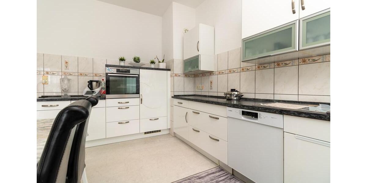 Etagenwohnung Deißlingen - 4 Zimmer, 148 m&sup2;, 1.350&euro; | Angebot:25867099