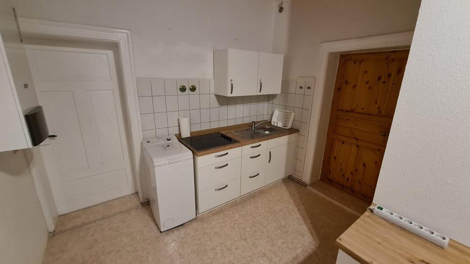 Erdgeschoßwohnung Greiz - 2 Zimmer, 44 m&sup2;, 250&euro; | Angebot:24287054