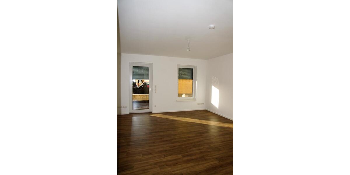 Etagenwohnung Rüdersdorf bei Berlin - 2 Zimmer, 79 m&sup2;, 998&euro; | Angebot:24565033