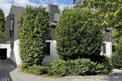 Wohnung zum Mieten in Düsseldorf Hubbelrath 2.000 € 122.5 m²