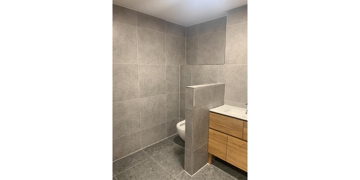 Etagenwohnung Aldersbach - 2 Zimmer, 83 m&sup2;, 650&euro; | Angebot:25905409