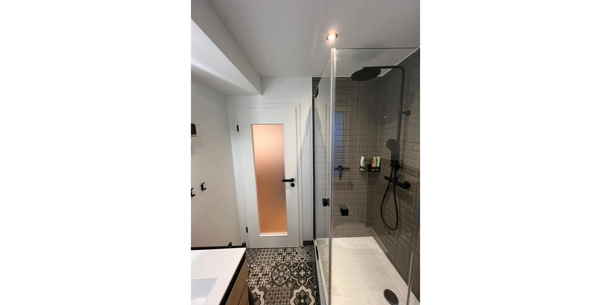 Etagenwohnung Sundern (Sauerland) - 1 Zimmer, 28 m&sup2;, 425&euro; | Angebot:25125243