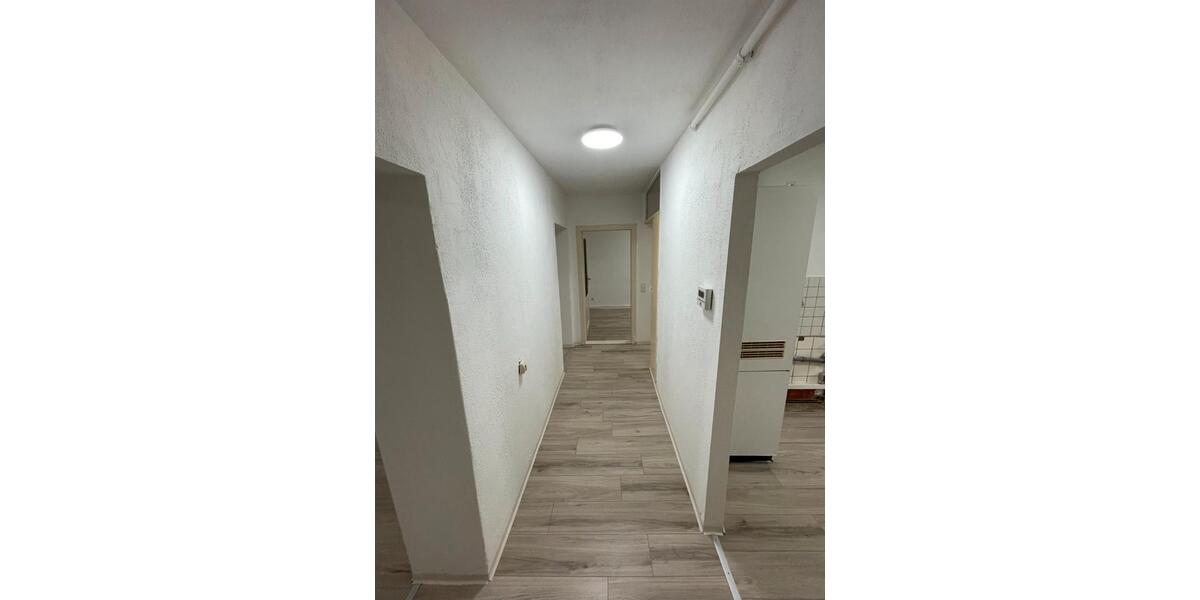Etagenwohnung Seegebiet Mansfelder Land - 3 Zimmer, 58 m&sup2;, 350&euro; | Angebot:26237896