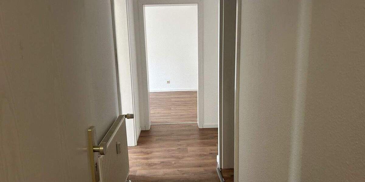 Etagenwohnung Merseburg Neumarkt (Vorstadt) - 4 Zimmer, 83 m&sup2;, 600&euro; | Angebot:26015636