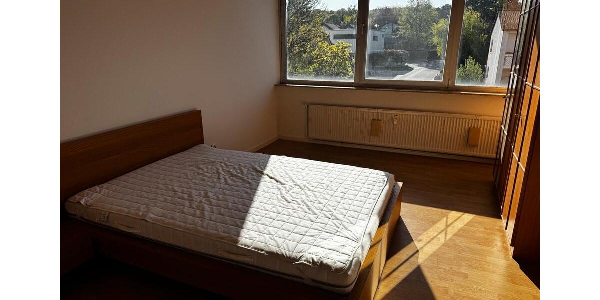 Etagenwohnung Kelkheim (Taunus) - 2 Zimmer, 90 m&sup2;, 1.260&euro; | Angebot:26551697