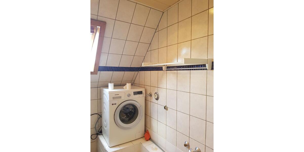 Etagenwohnung Ludwigshafen am Rhein Ludwigshafen-Oggersheim - 1 Zimmer, 16 m&sup2;, 450&euro; | Angebot:26688015