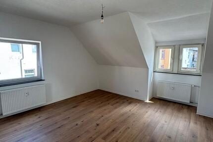 Helle & großzügige 2-Zimmer-Wohnung in guter Lage von Worms 2 zimmer