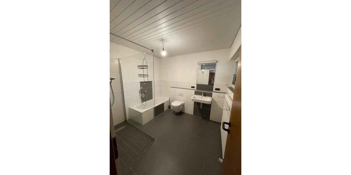 Erdgeschoßwohnung Schutterwald - 4.5 Zimmer, 126 m&sup2;, 1.300&euro; | Angebot:24694265