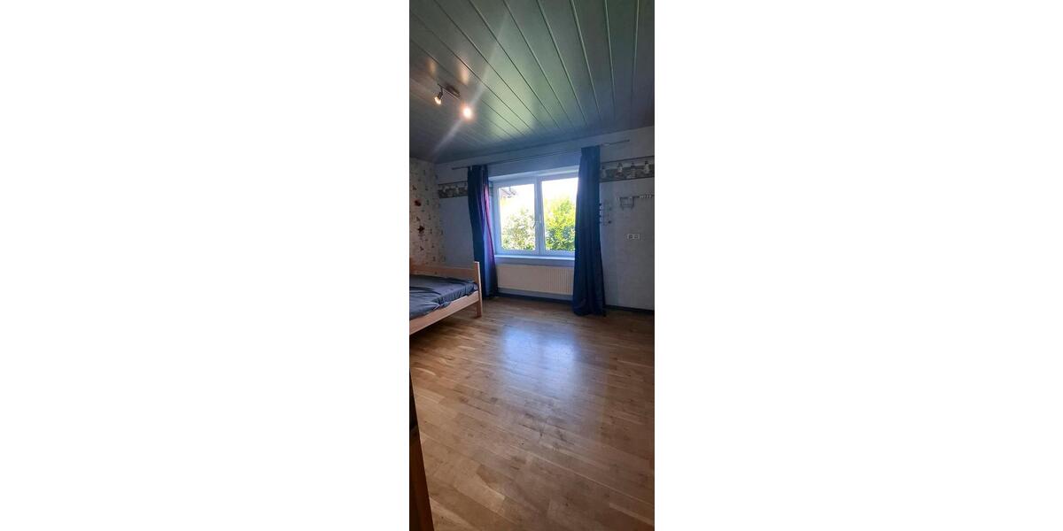 Etagenwohnung Pulheim - 3.5 Zimmer, 84 m&sup2;, 1.499&euro; | Angebot:26624731