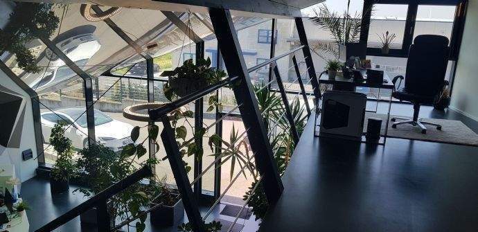 Gewerbeobjekt Kitzingen - 3 Zimmer, 190 m&sup2;, 1.495&euro; | Angebot:25240854