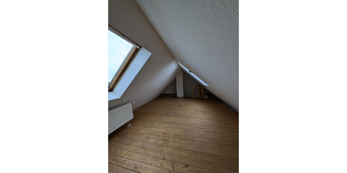 Etagenwohnung Rathenow - 2 Zimmer, 73 m&sup2;, 495&euro; | Angebot:25127301