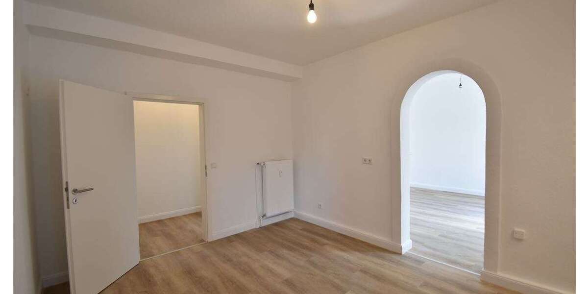 Etagenwohnung Duisburg Beeck - 5 Zimmer, 120 m&sup2;, 995&euro; | Angebot:21538625