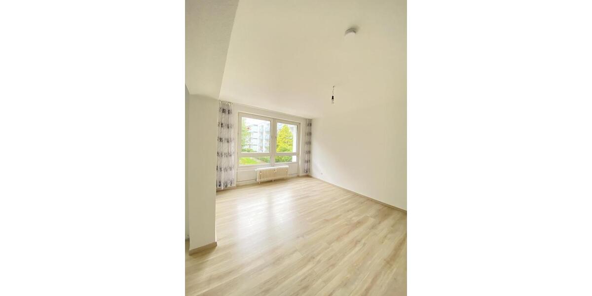 Etagenwohnung Solingen - 3 Zimmer, 69 m&sup2;, 719&euro; | Angebot:24522822