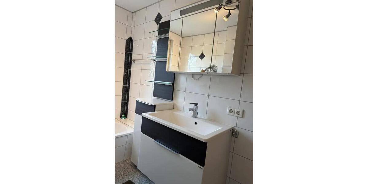 Etagenwohnung Aalen - 3.5 Zimmer, 75 m&sup2;, 430&euro; | Angebot:26448736