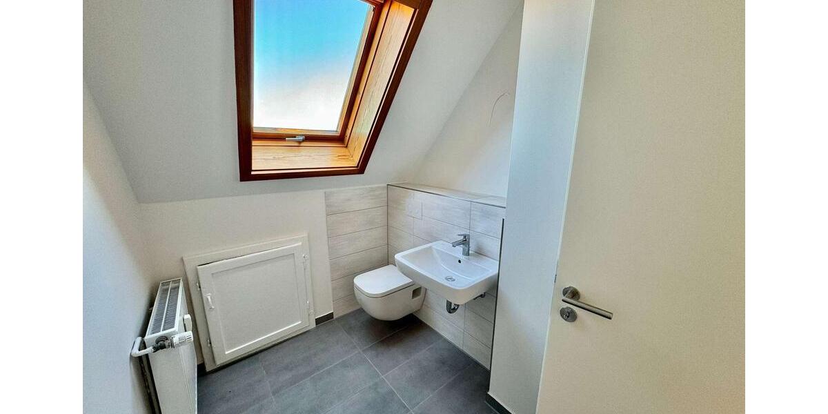 Dachgeschoßwohnung Rudolstadt - 2 Zimmer, 46 m&sup2;, 414&euro; | Angebot:26379718