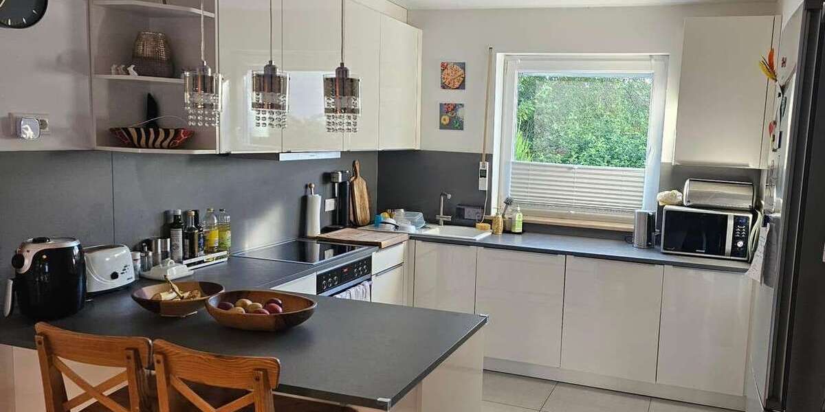 Einfamilienhaus Emmering - 5 Zimmer, 144 m&sup2;, 2.500&euro; | Angebot:24790498