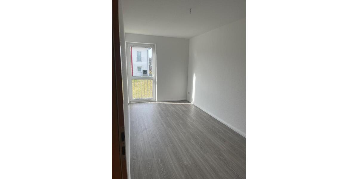 Etagenwohnung Neuburg - 4 Zimmer, 86 m&sup2;, 780&euro; | Angebot:25719784