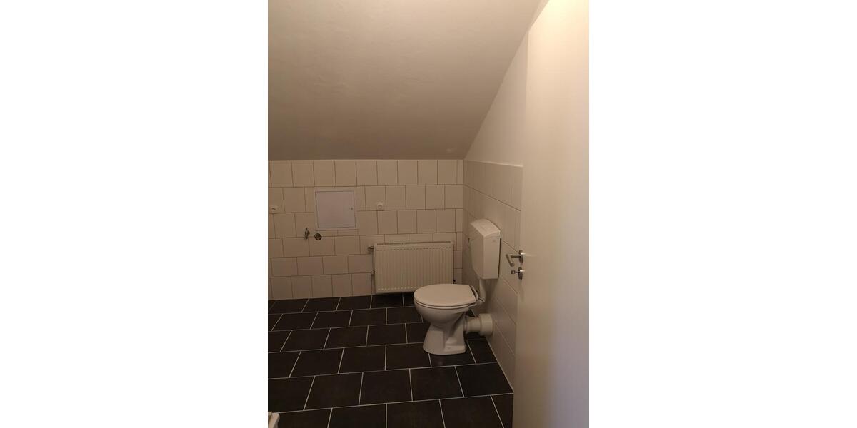 Dachgeschoßwohnung Lunden - 2 Zimmer, 55 m&sup2;, 392&euro; | Angebot:26131638