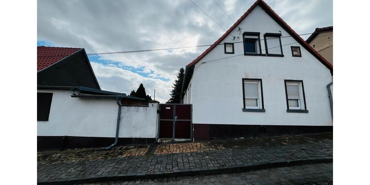 Einfamilienhaus Mansfeld - 5 Zimmer, 100 m&sup2;, 650&euro; | Angebot:26165148