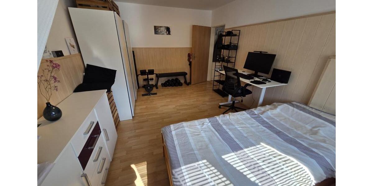 Dachgeschoßwohnung Schlüchtern - 3 Zimmer, 80 m&sup2;, 660&euro; | Angebot:25859888