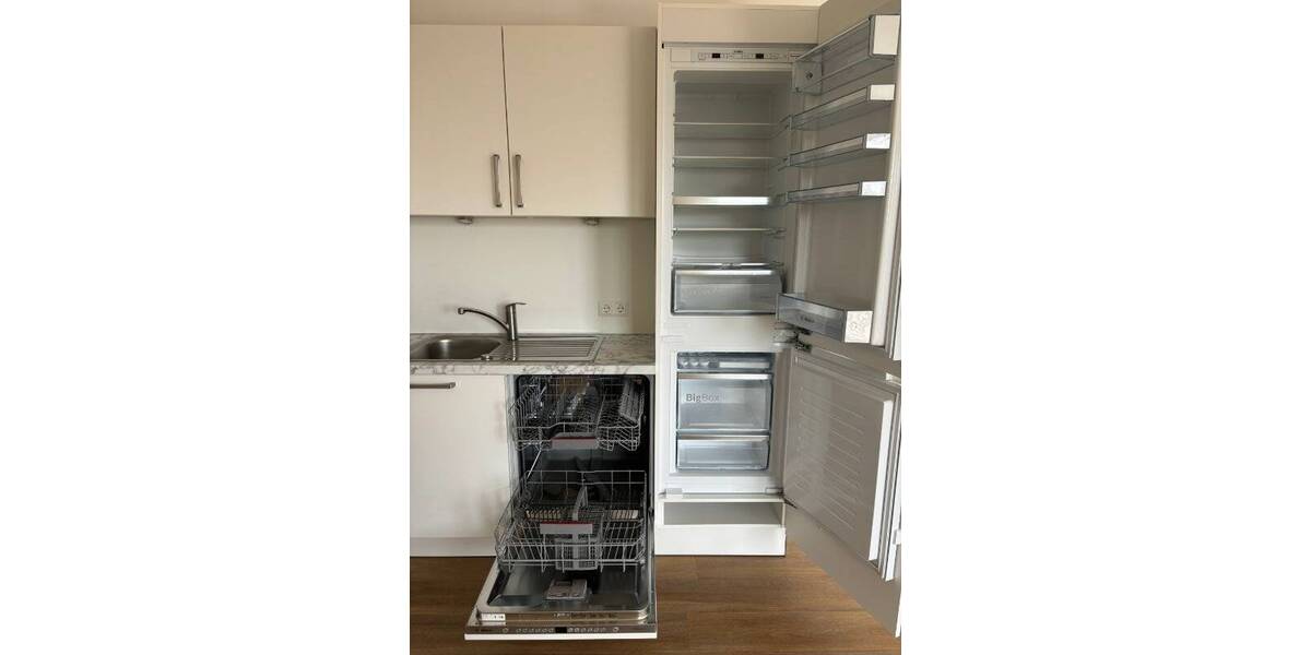 Etagenwohnung Schönefeld - 2 Zimmer, 65 m&sup2;, 1.058&euro; | Angebot:24990037