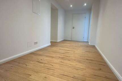 Wohnung Düsseldorf-Derendorf Derendorf - 4 Zimmer, 115 m&sup2;, 1.725&euro; | Angebot:27704191