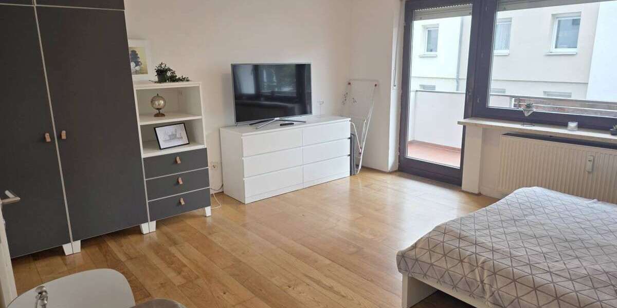 Zimmer Rosenheim Innenstadt - 1 Zimmer, 1.120&euro; | Angebot:26431500