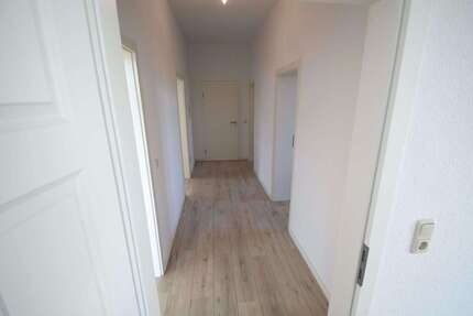 Wohnung Stadtroda Hainbücht - 3 Zimmer, 80 m&sup2;, 645&euro; | Angebot:25148388