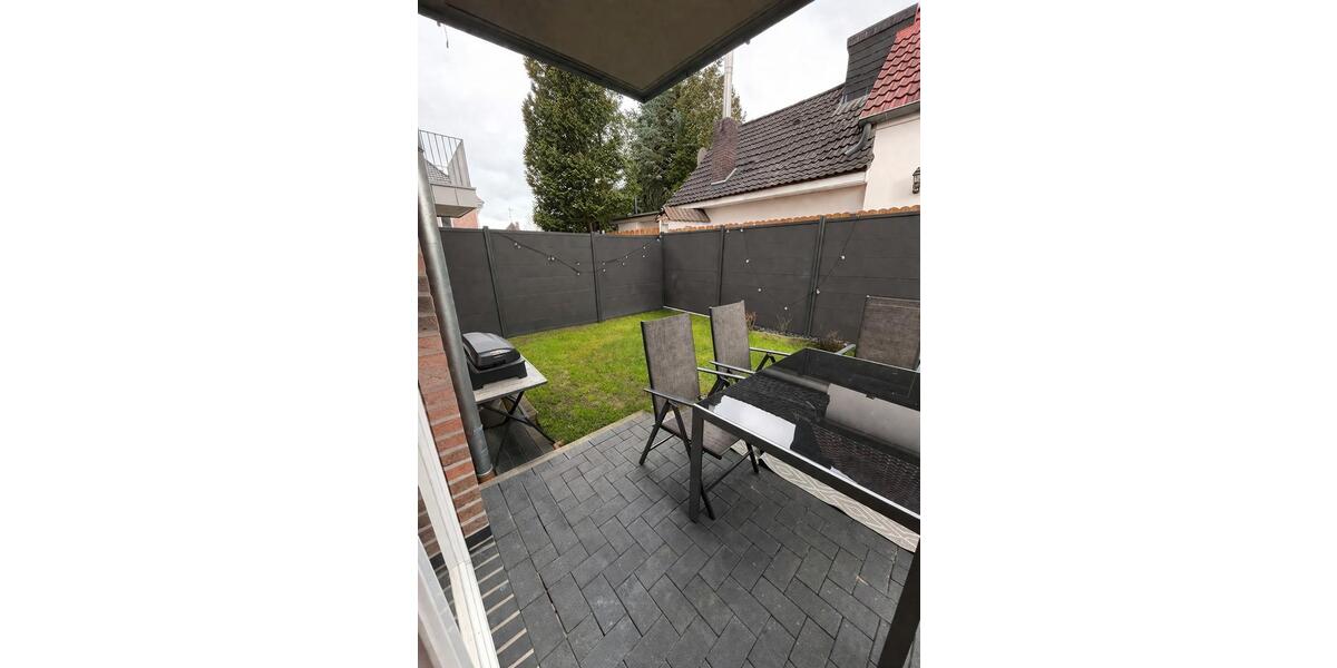 Erdgeschoßwohnung Oldenburg Bloherfelde - 2.5 Zimmer, 62 m&sup2;, 1.030&euro; | Angebot:26041118