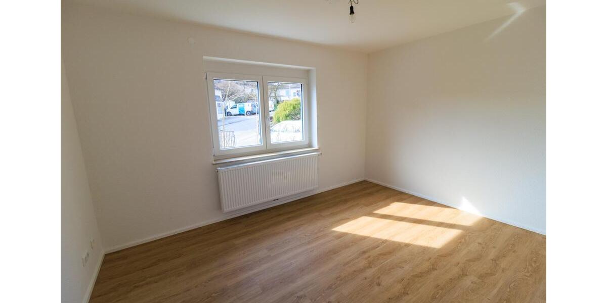 Etagenwohnung Leinfelden-Echterdingen Echterdingen - 3.5 Zimmer, 95 m&sup2;, 1.600&euro; | Angebot:26680585