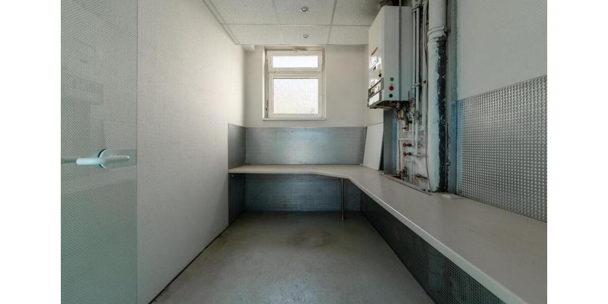 Gewerbeobjekt Neustadt an der Weinstraße - 2.400&euro; | Angebot:24705281