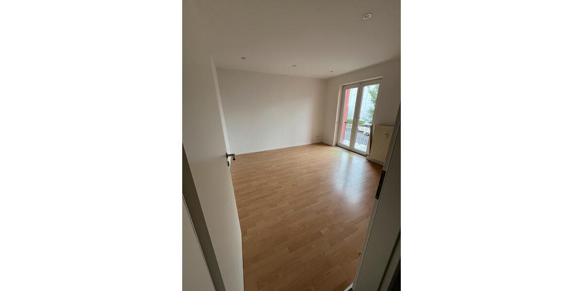 Etagenwohnung Ingolstadt Münchener Straße - 3 Zimmer, 70 m&sup2;, 900&euro; | Angebot:25975860