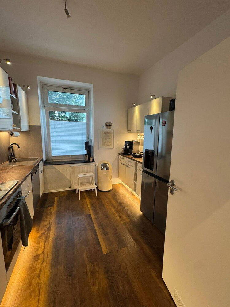 Attraktive 3-Zimmer-Erdgeschoßwohnung in zentraler Lage - hell, modern & mit Charme!