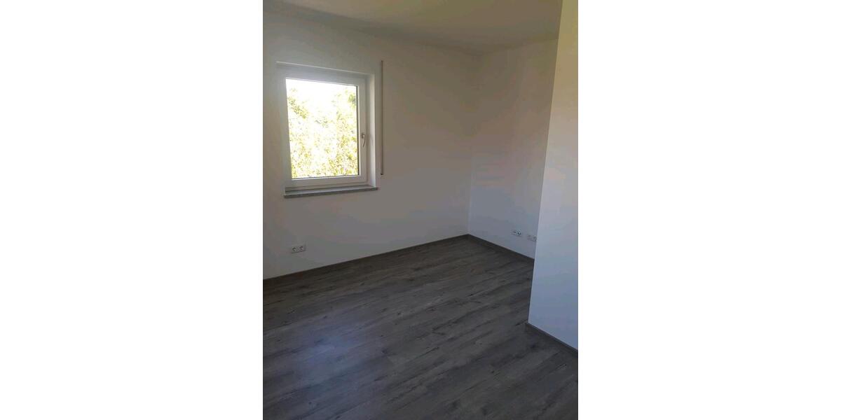Doppelhaushälfte Niederwinkling - 4 Zimmer, 110 m&sup2;, 1.350&euro; | Angebot:26447225