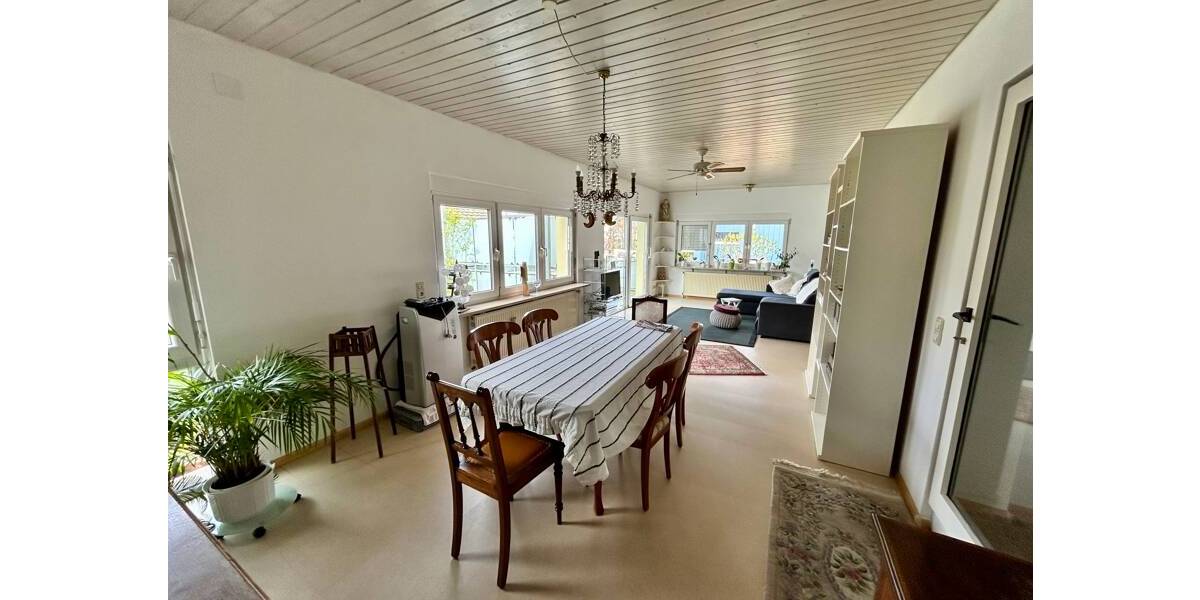 Einfamilienhaus Wehr - 2 Zimmer, 90 m&sup2;, 1.020&euro; | Angebot:26641688