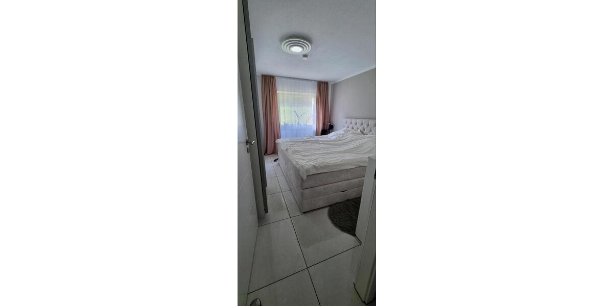 Hochparterre Sachsenheim - 3 Zimmer, 75 m&sup2;, 1.400&euro; | Angebot:26368820