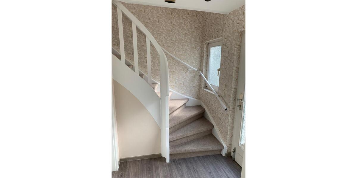 Reihenhaus Holzminden - 3 Zimmer, 93 m&sup2;, 800&euro; | Angebot:24587683