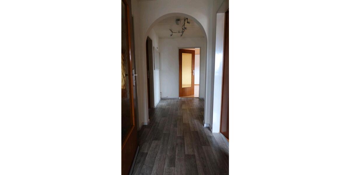 Etagenwohnung Baddeckenstedt - 3 Zimmer, 79 m&sup2;, 850&euro; | Angebot:26195484