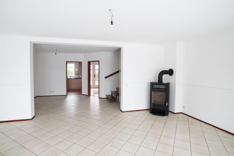 Hier haben alle Platz! Frisch renoviertes Reihenhaus wartet auf Sie! 5 zimmer