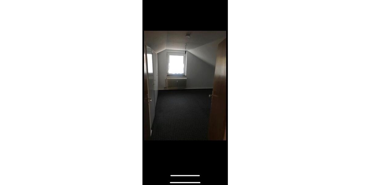 Dachgeschoßwohnung Schwäbisch Gmünd - 3 Zimmer, 70 m&sup2;, 600&euro; | Angebot:26279712