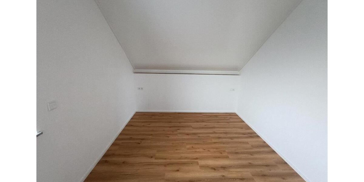 Dachgeschoßwohnung Pfungstadt - 3 Zimmer, 66 m&sup2;, 1.100&euro; | Angebot:26388736